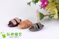 Thuyền sứ mini