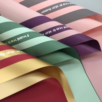 giấy gói hoa kẻ 3 viền