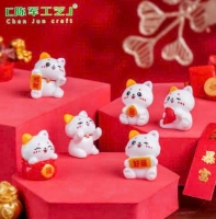 Mèo thần tài nhỏ