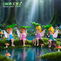 Tiên nữ cầm lá 
